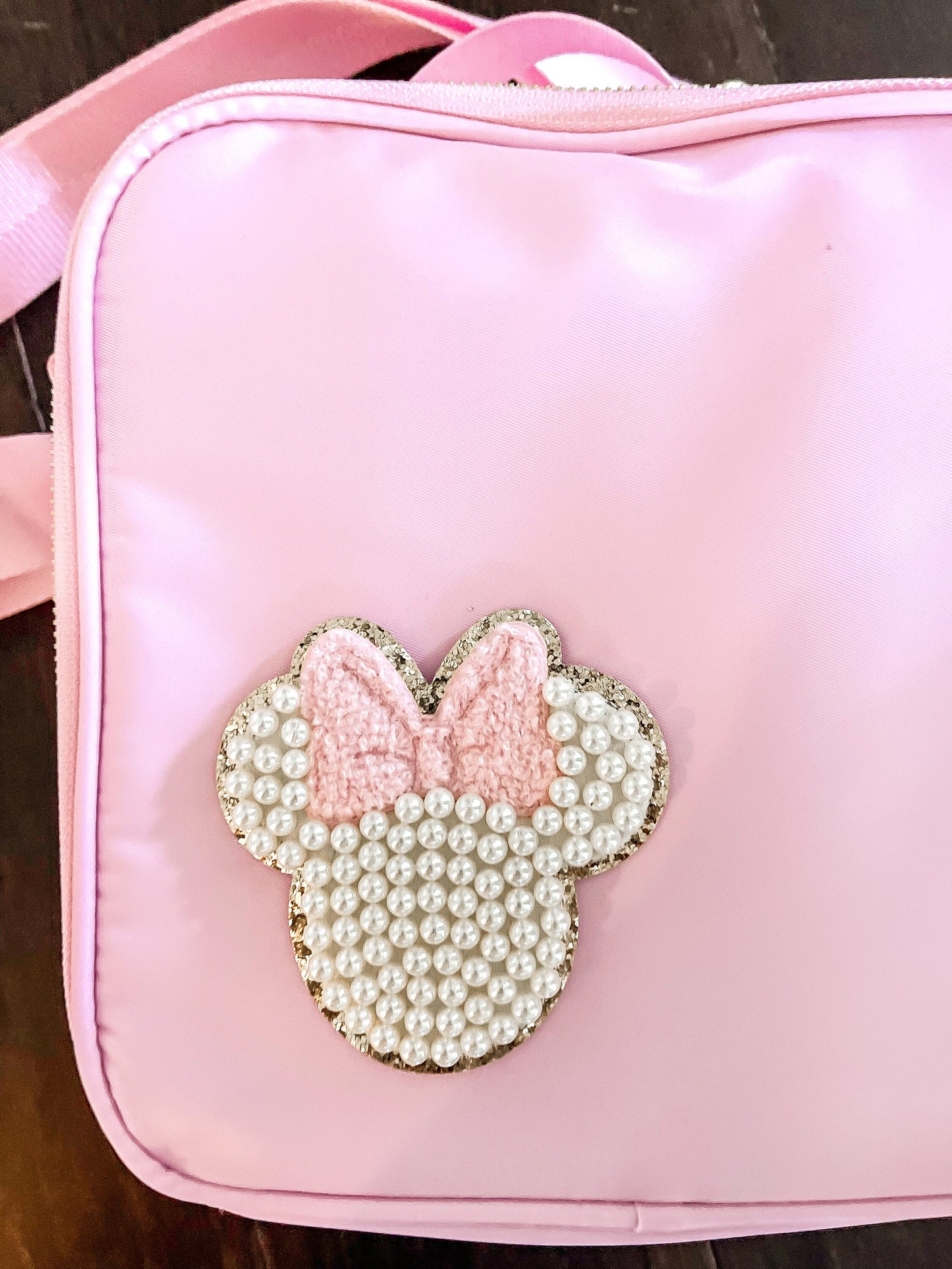 Minnie Patch- Pearl Minnie Mickey Silhouette with Bow-Disney Inspired Patch- Pearl Minnie Patch- Iron On Minnie Patch